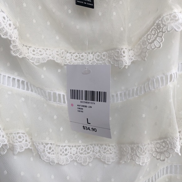 Off-shoulder Ruffled DRESS - Picture 4 of 4